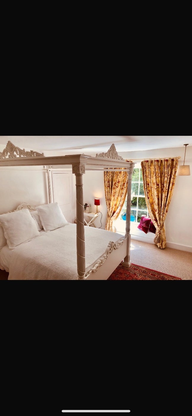 Double rooms in beautiful farmhouse Main Photo
