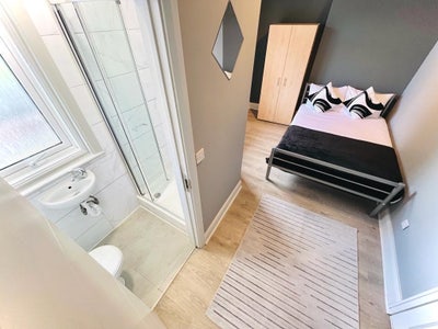 ✨ 🛏️ Ensuite Room to Let in Harlesden Main Photo