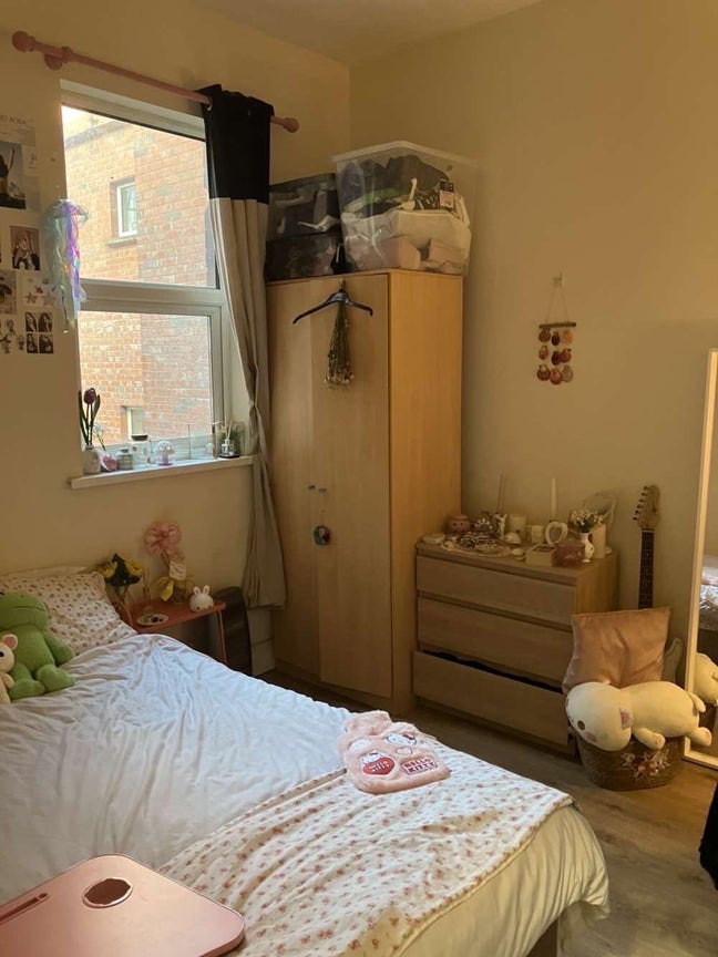 Double Room to Rent in Stranmillis Area Main Photo