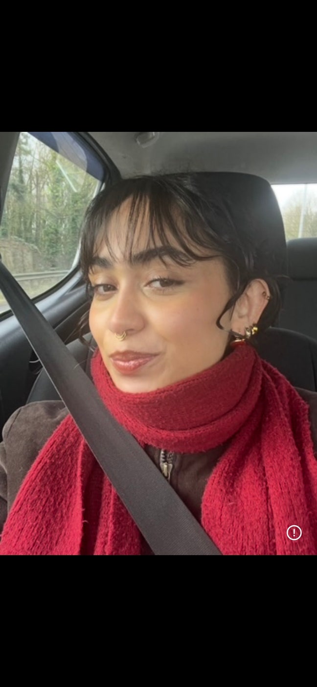 Professional Female seeks a double room Main Photo
