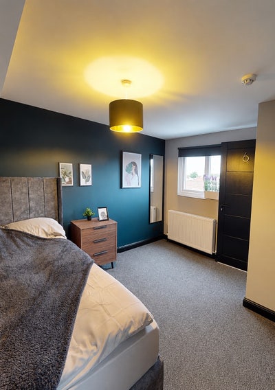 Modern Ensuites | Worsley | Bills Included!  Main Photo