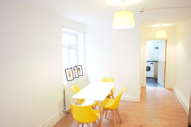 Double en suite - Nice area  !  Main Photo