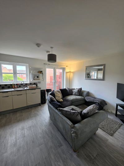 All Bills Included Available 26th September  Main Photo