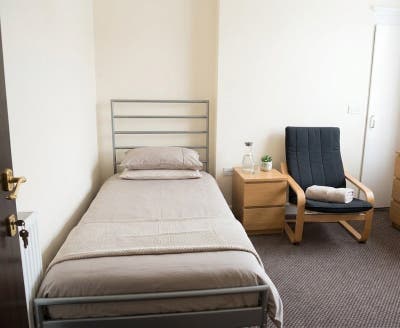 Single Studio Room Within House Share Main Photo