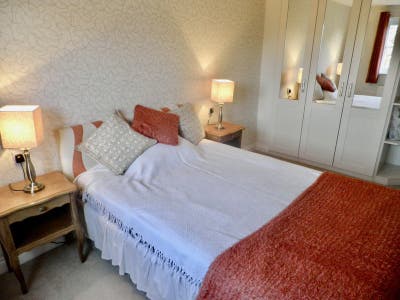 Bright double room for rent - Topsham, EX2 Main Photo