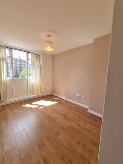 Double Room Homerton Hackney E9 Main Photo