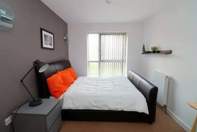 The best rooms - North Greenwich SE10  Main Photo