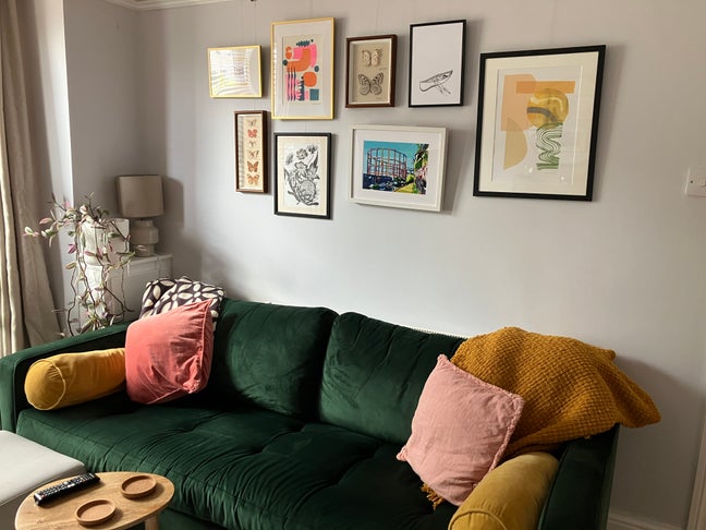 Double room available in Urmston Main Photo