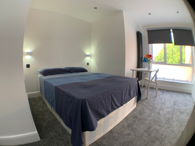 2 Ensuite Rooms Luxury House Convenient Location Main Photo