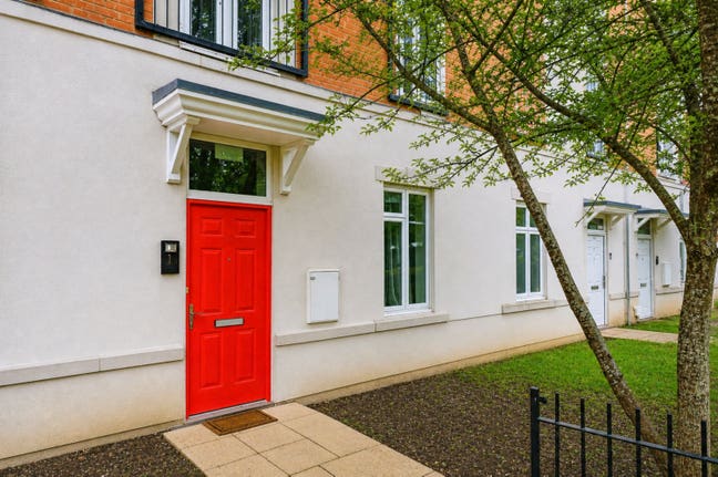 🏠 Sept > Move in > 7 Rooms Available (Near Uni) Main Photo