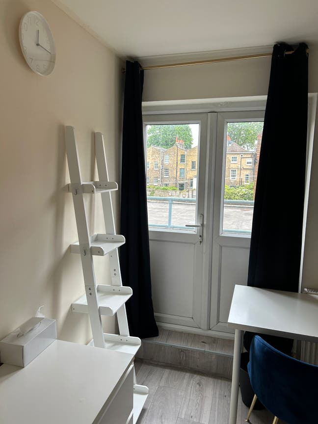 Double room with private balcony Main Photo
