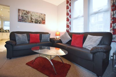 Furnished Room with Ensuite Main Photo