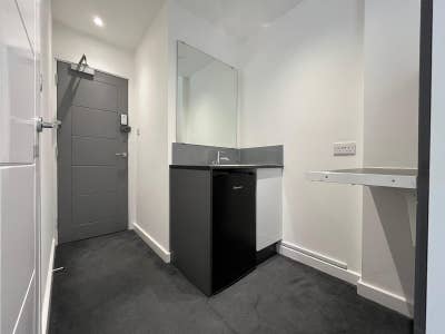 🧡 Beautiful Split-Level En-Suite Room Main Photo