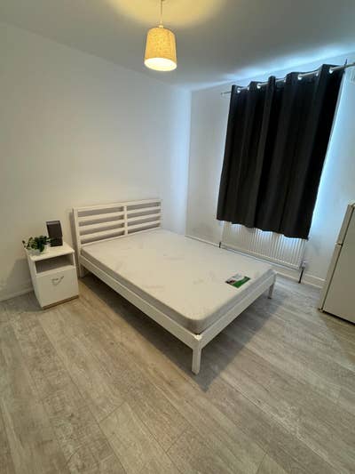 SW16 Rooms Availible- Dss Accept Main Photo