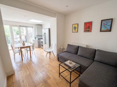 A stunning 4 bedroom house in Camden, NW1 Main Photo