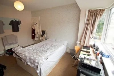 4 bedroom house in Burley/Headingley Main Photo