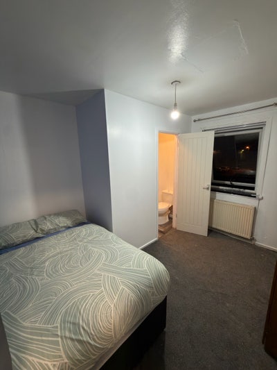 🔥B6 Ensuite Rooms | Bills Inc | Ready Now Main Photo