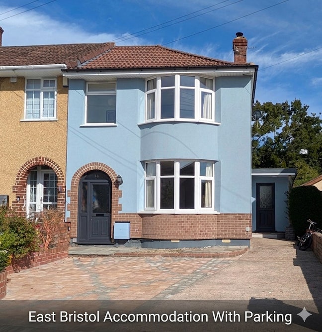 Cherry View House 3 Bed Garden Parking  sleeps 8 Main Photo