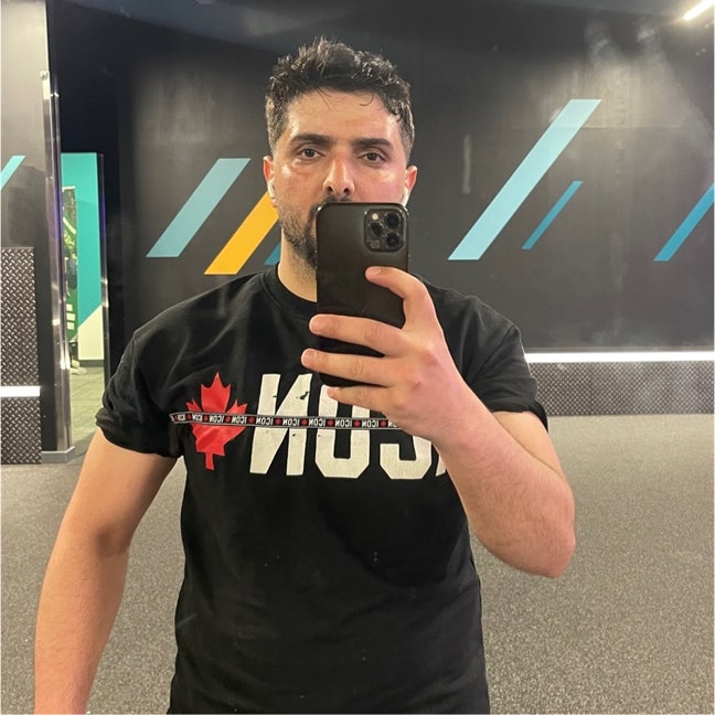 27 year old Male seeks a single or double room Main Photo