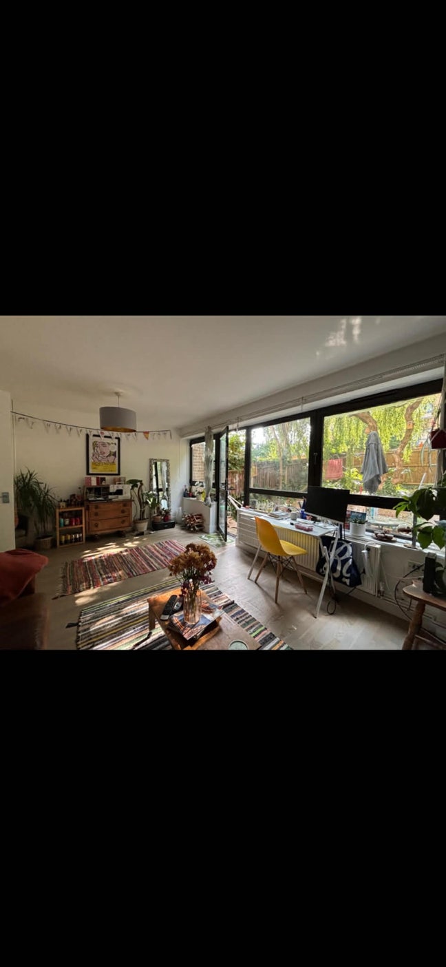 Tenancy swap - female preferred  Main Photo