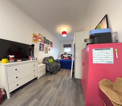 One Bed in Gateshead NE10  Main Photo