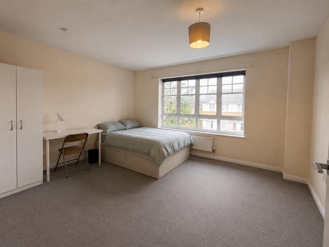 Double room with ensuite for couple  Main Photo