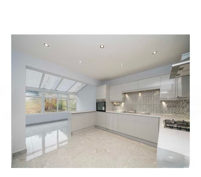 🏡 Spacious 3 Bed House | HP3 0AN | Ready to move Main Photo