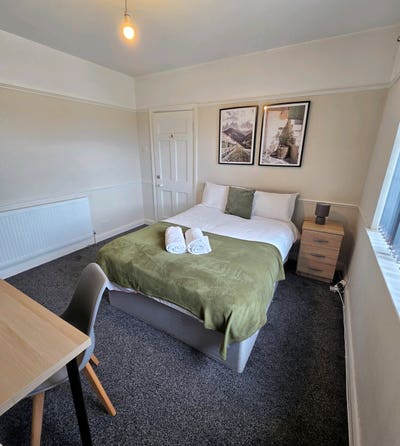 Lovely Double Room X2 in Wednesbury Main Photo