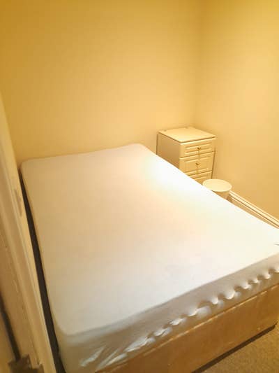 2 Lovely rooms available - Bills included Main Photo