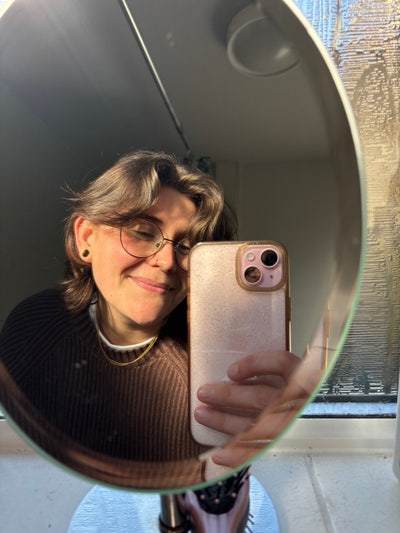 27 professional looking for a room in North London Main Photo