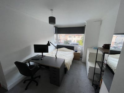 Large room to rent in house share - Filton BS34 Main Photo