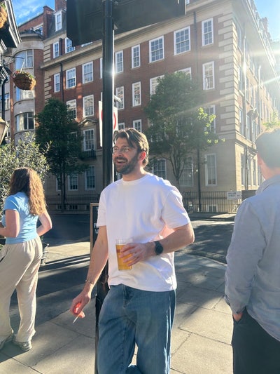 30 year old Professional Male seeking Double Room Main Photo