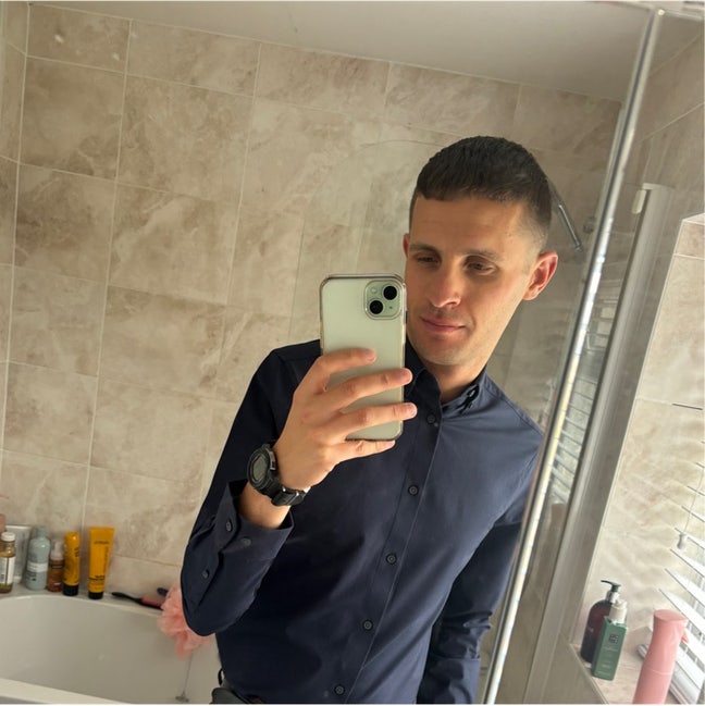 LGBTQ Professional looking for Room  Main Photo
