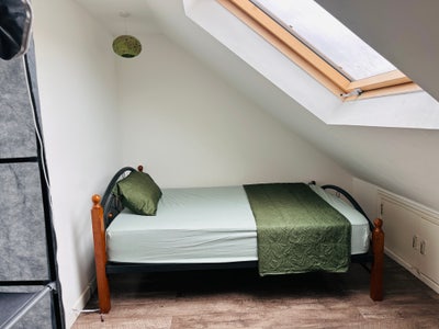 2Lovely Double Room@E16 3LJ/Prince  Regent Main Photo