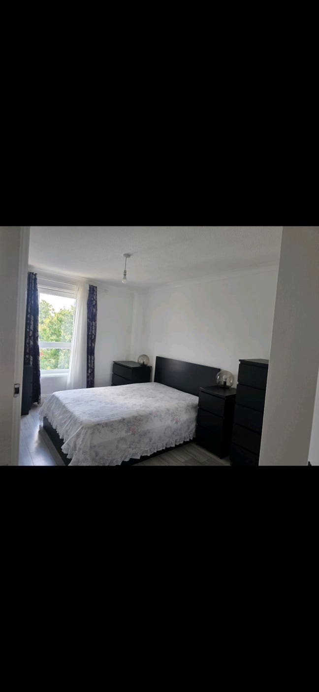 Spacious 2 Bed Flat - All Bills Included Main Photo