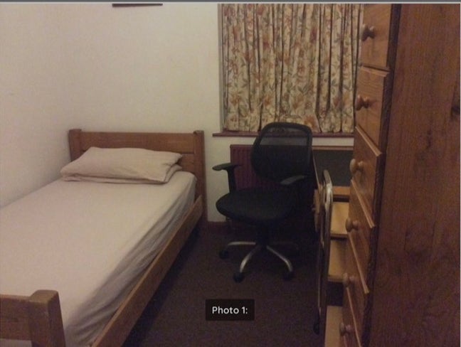 Single room Main Photo