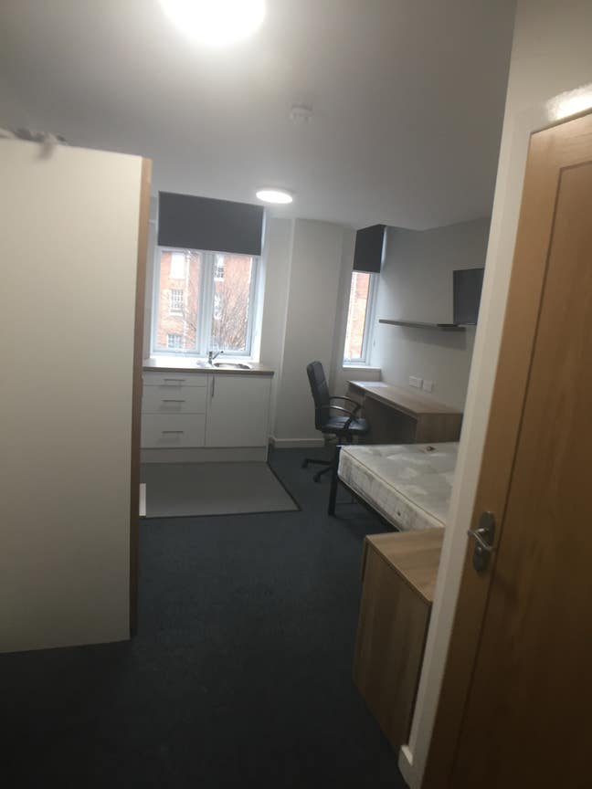 Renaissance House studio near city centre and DMU Main Photo