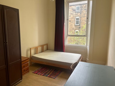 Private room- High Ceilings- Kelvingrove Main Photo