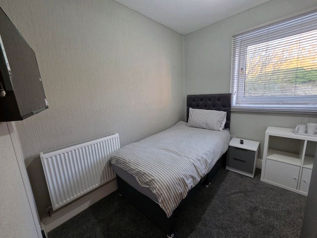 Last En-Suite Room - Elm Road - Move in Ready Main Photo