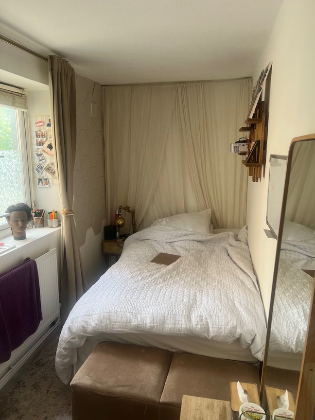 Lovely single room in a gorgeous 2 bed flat Main Photo