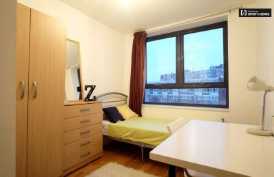 🌟Afordable Room in Limehouse 🌟 Main Photo