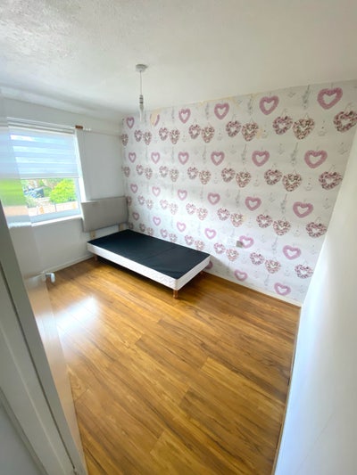 Room for rent in 2+1 duplex house with garden Main Photo