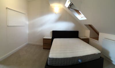 Self- contained Studios available | E10  Main Photo