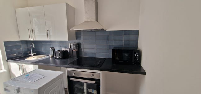 Versatile living within a HMO setting Main Photo