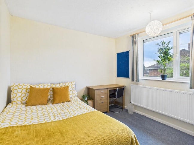Summer Room Rental Near University of East Anglia Main Photo