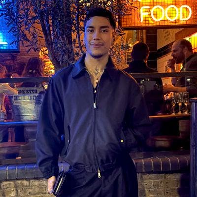 Looking for a Buddy up & Room ASAP! 🥹 Main Photo