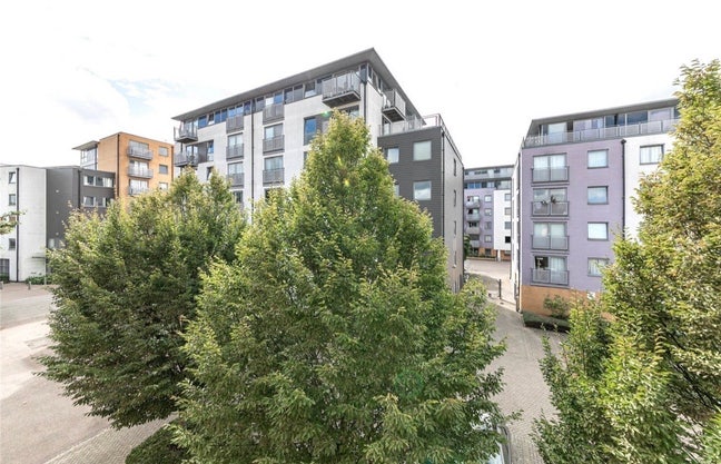 Double room available at Greenwich  Main Photo