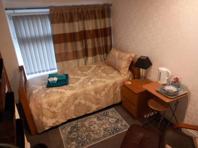 Cosy and central single ensuite room in Blackpool  Main Photo