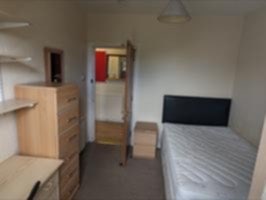 Double Room available (Seaforth Road) Main Photo