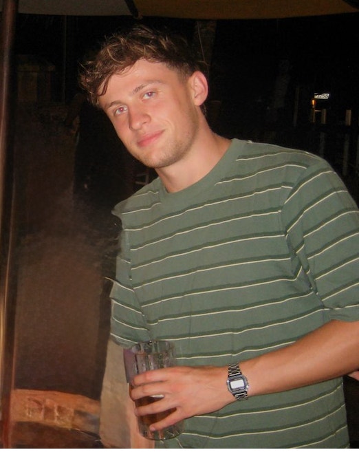 Wanting to buddy up, find a room central London Main Photo